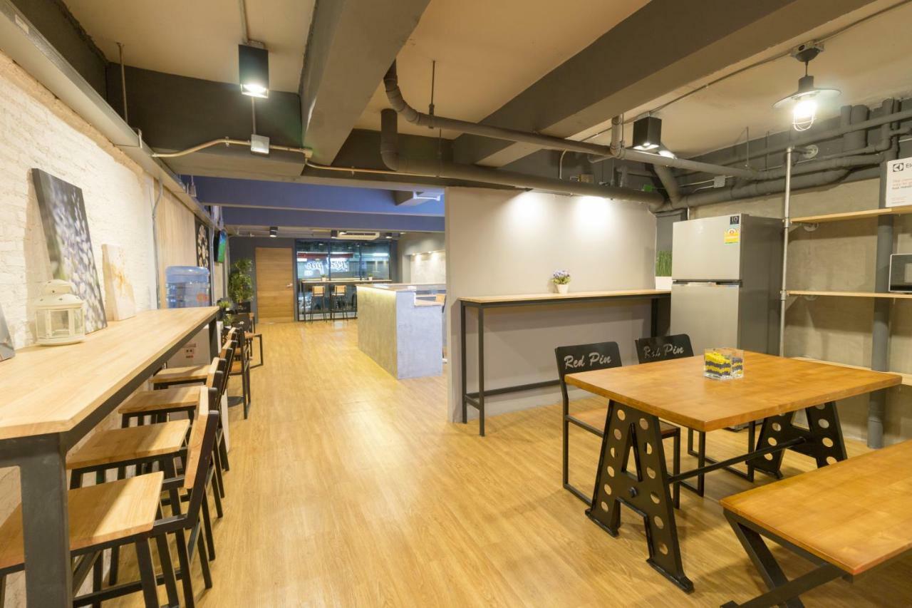Red Pin Inn 好运旅馆 بانكوك المظهر الخارجي الصورة