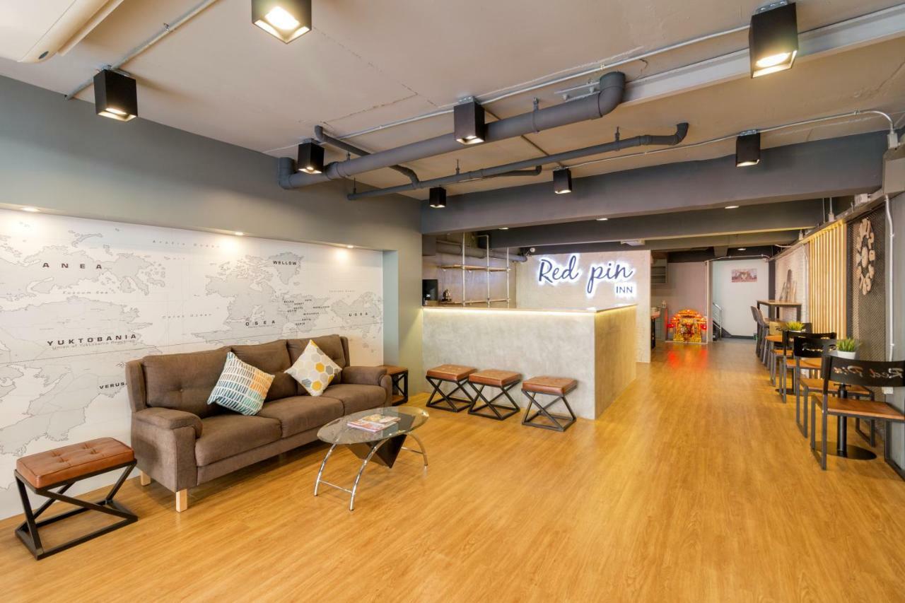 Red Pin Inn 好运旅馆 بانكوك المظهر الخارجي الصورة