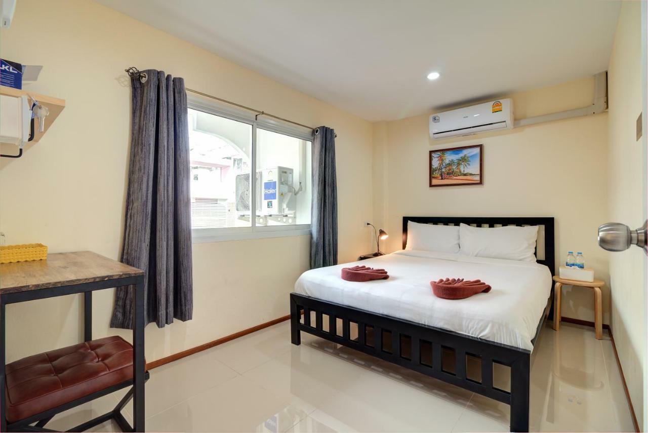 Red Pin Inn 好运旅馆 بانكوك المظهر الخارجي الصورة