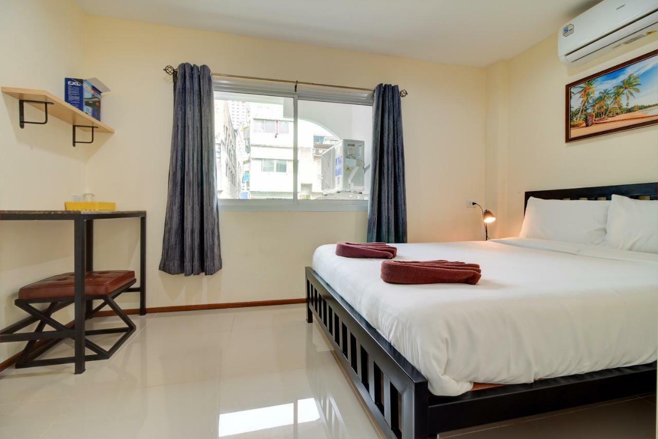 Red Pin Inn 好运旅馆 بانكوك المظهر الخارجي الصورة